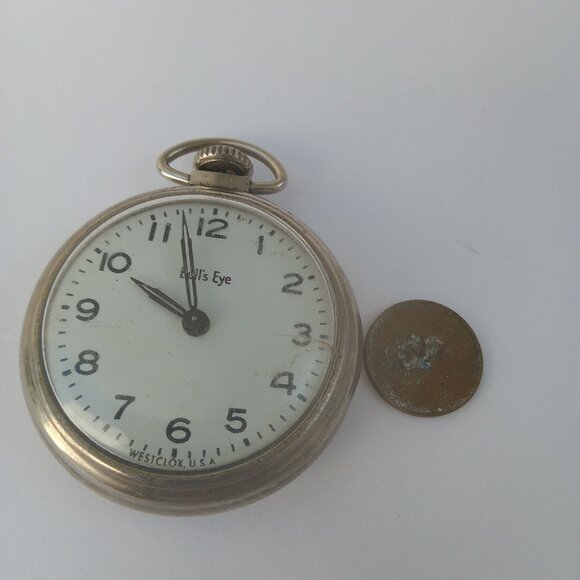 Vintage WORKING Westclox Bulls Eye Pocket Watch - Picture 2 of 4